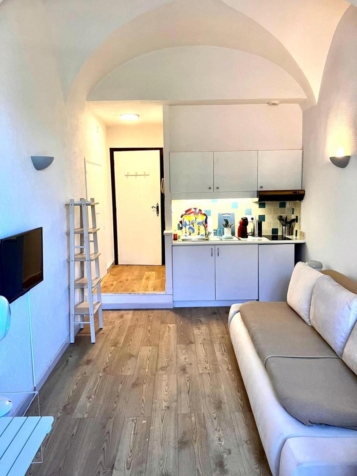 Studios - Menton Old Town - Near The Beach And Shops Екстериор снимка
